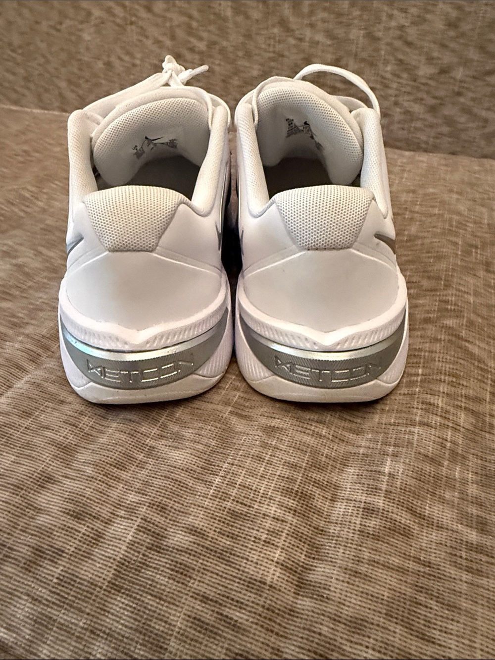 Nike Women's Metcon 10 Training Shoe - White / Light Gray - Picture 5 of 7